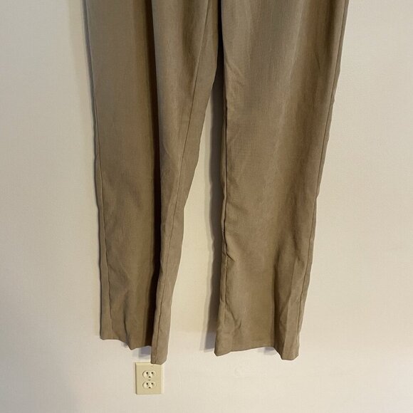 PrettyLittleThing Wmn 6 Taupe Premium Twill Blend Pleat Detail Trouser Pants NWT - Picture 4 of 12